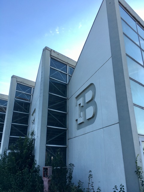 Aston Martin (WKN A2QJD4) 1449457