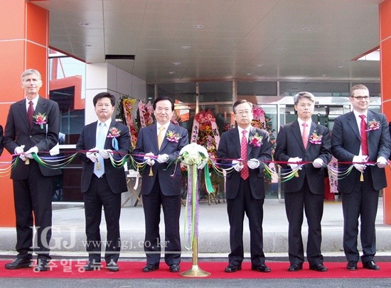 Zukunft gesichert! 356396