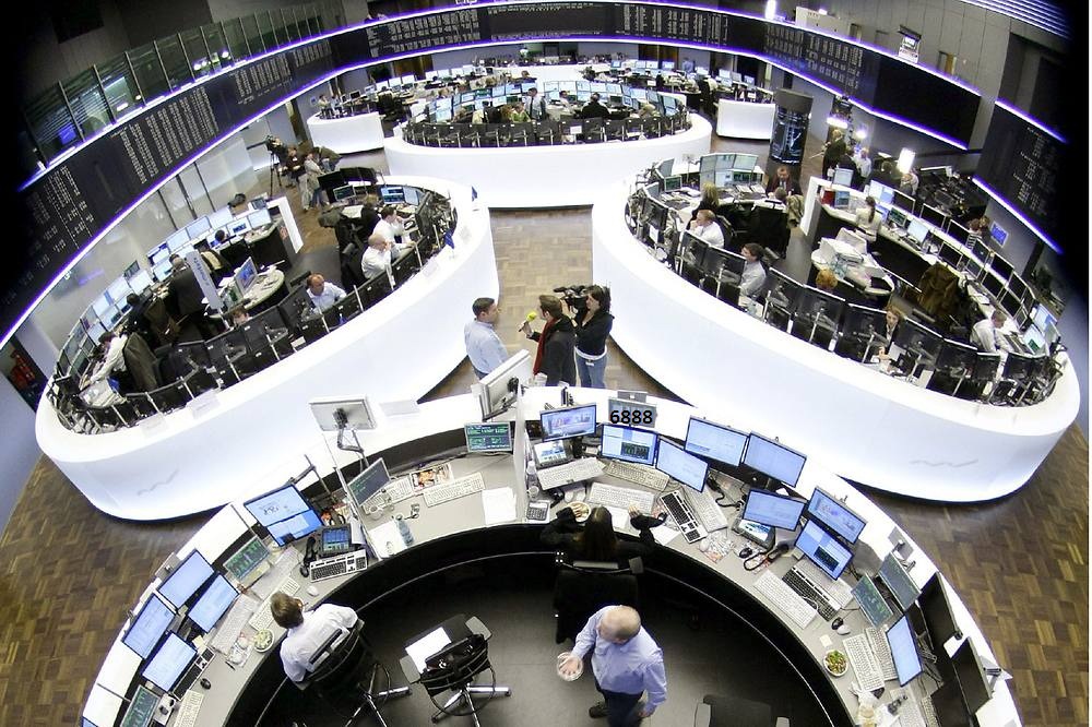 1.448.DAX Tipp-Spiel, Montag, 20.12.10 366680