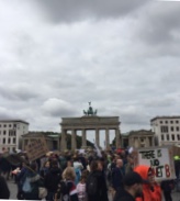 Tesla Model S 22-Jun-2012 die CHANCE 1134883