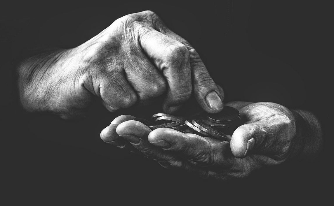 COMMERZBANK kaufen Kz. 28 € 1299115