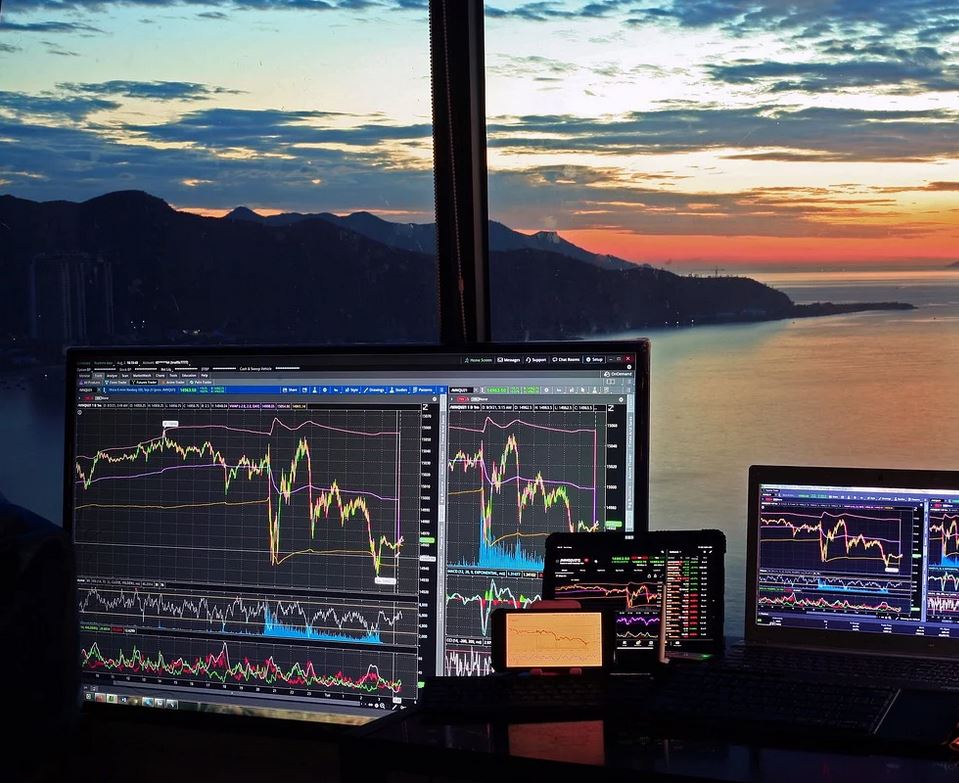 COMMERZBANK kaufen Kz. 28 € 1299837