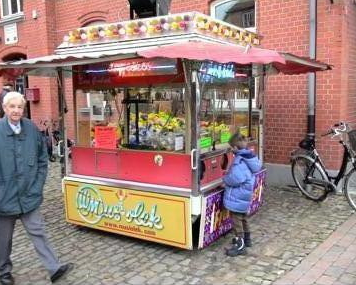 Apple Short Only 826713