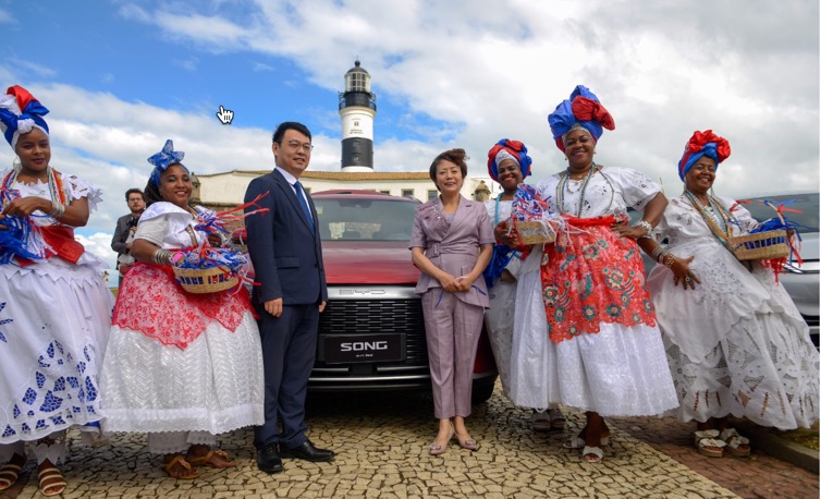 Auto- und Batterien-Herstellers BYD 1382680