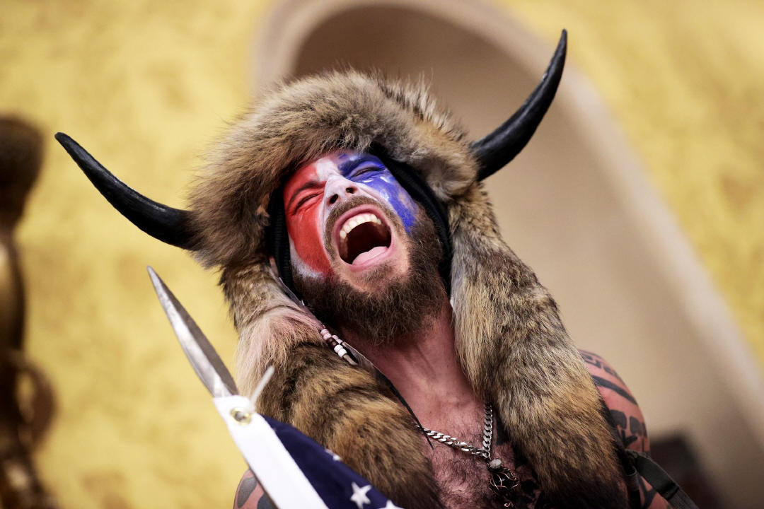 Steinhoff International Holdings N.V. 1242699