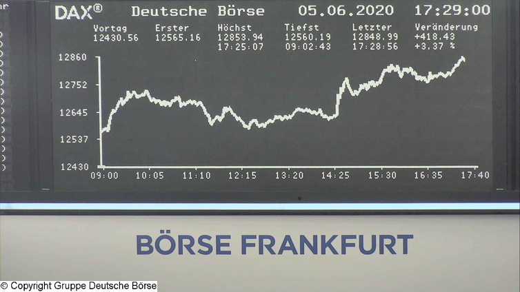 Daimler 2011 Daimler 2011 Daimler 2011 1182912