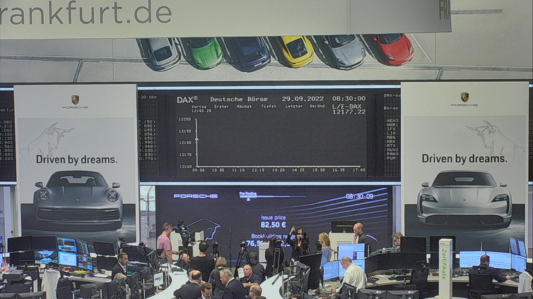 Porsche Forum 1335372