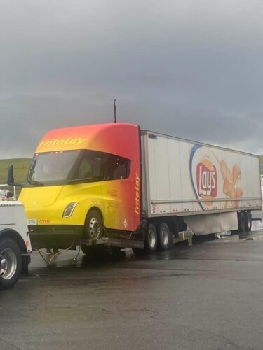 Tesla - Autos, Laster, Speicher und Solardächer 1417732