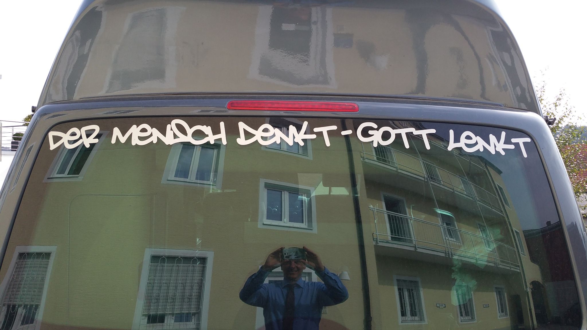 Tesla Model S 22-Jun-2012 die CHANCE 939703