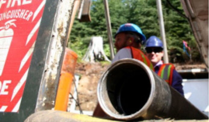 COMMERCE RESOURCES (€ 0,208) 775196