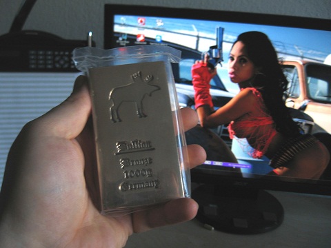 Bronze, das Gold des armen glücklichen Schweines 386983