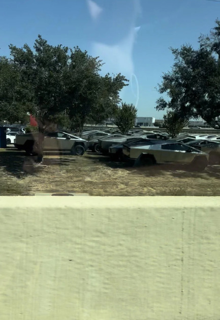 Tesla - Autos, Laster, Speicher und Solardächer 1455756