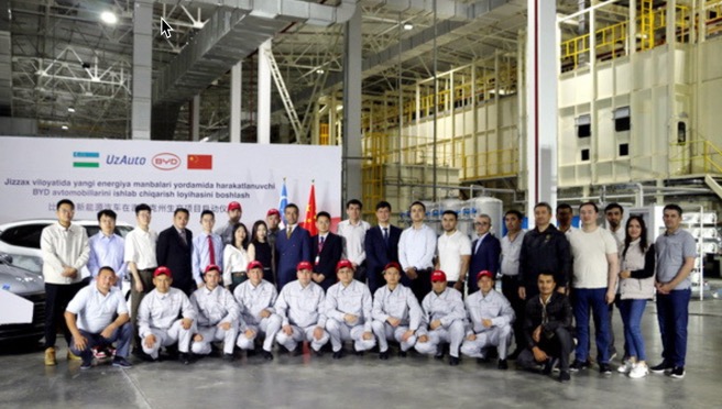 Auto- und Batterien-Herstellers BYD 1373730