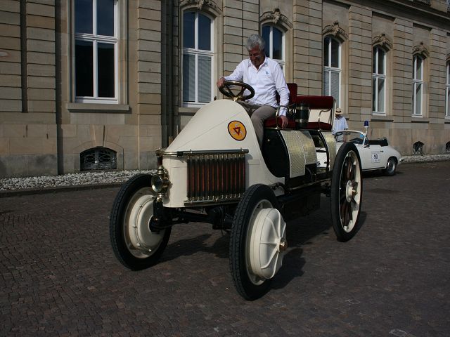 Porsche und wir 493887