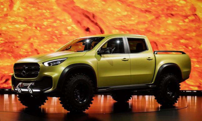 Daimler 2011 Daimler 2011 Daimler 2011 947934