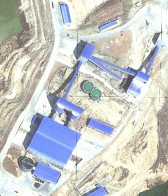 Goldproduzent mit mehr als 100000 Unzen 2012 580523