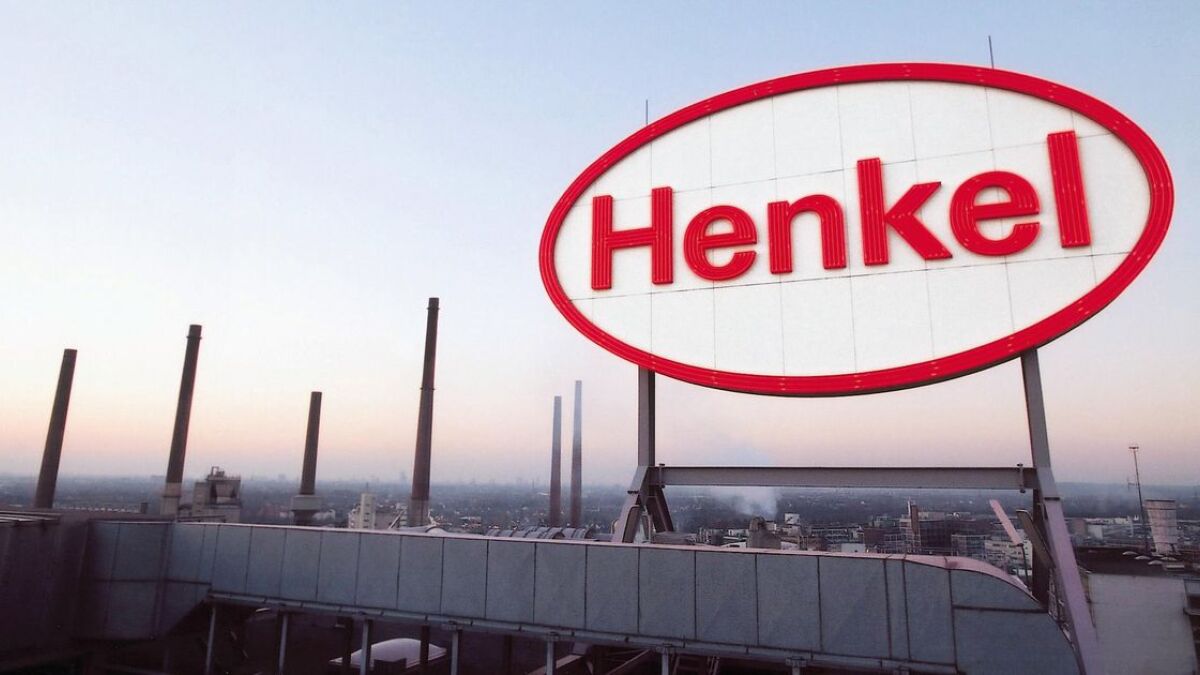 Henkel Logo am Standort in Düsseldorf.