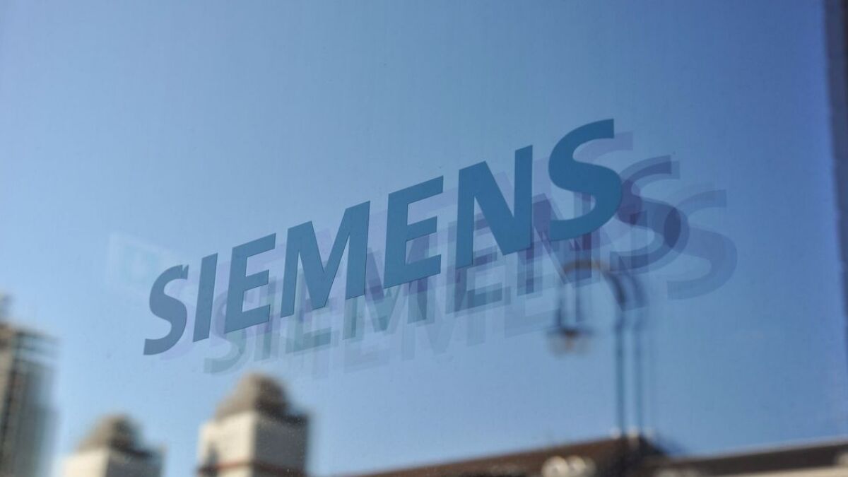 Siemens fällt nach den Q3-Zahlen ans DAX-Ende.