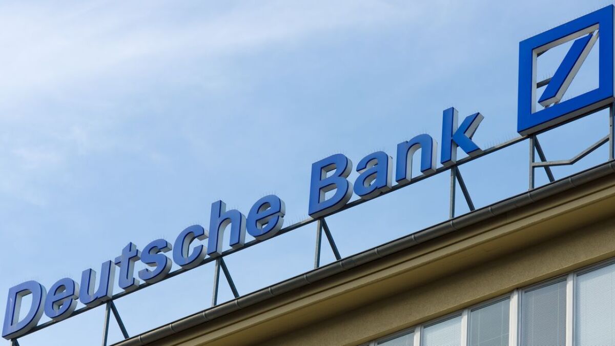 Aktien der Deutschen Bank und der Commerzbank erreichen ungeahnte Höhen.
