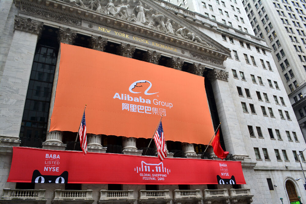 Alibaba st&uuml;rzt ab: Peking greift wieder bei Tech-Giganten durch
