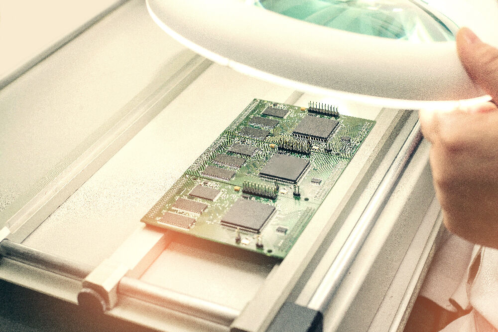 ASML bringt n&auml;chste Generation von Chipmaschinen &ndash; Was bedeutet das f&uuml;r Intel und TSMC?