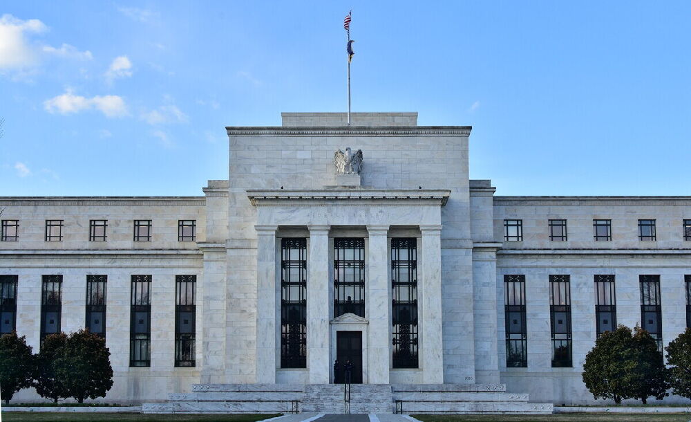 US-Notenbank: Geht es im Dezember erst richtig los? - Chris Waller stellt weitere Zinserh&ouml;hungen in Aussicht