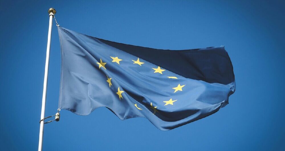 EU-Automarkt: Volkswagen dominiert, Tesla verliert