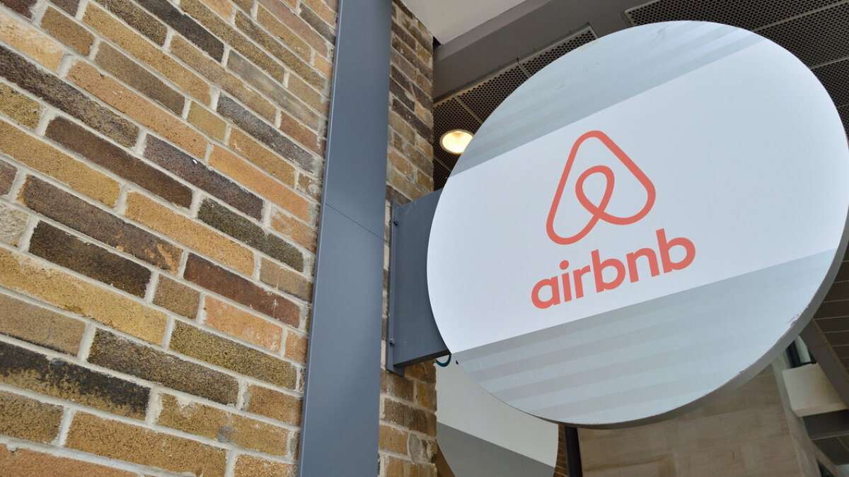 Airbnb ist eine Plattform für das Vermieten und Buchen von Unterkünften weltweit.