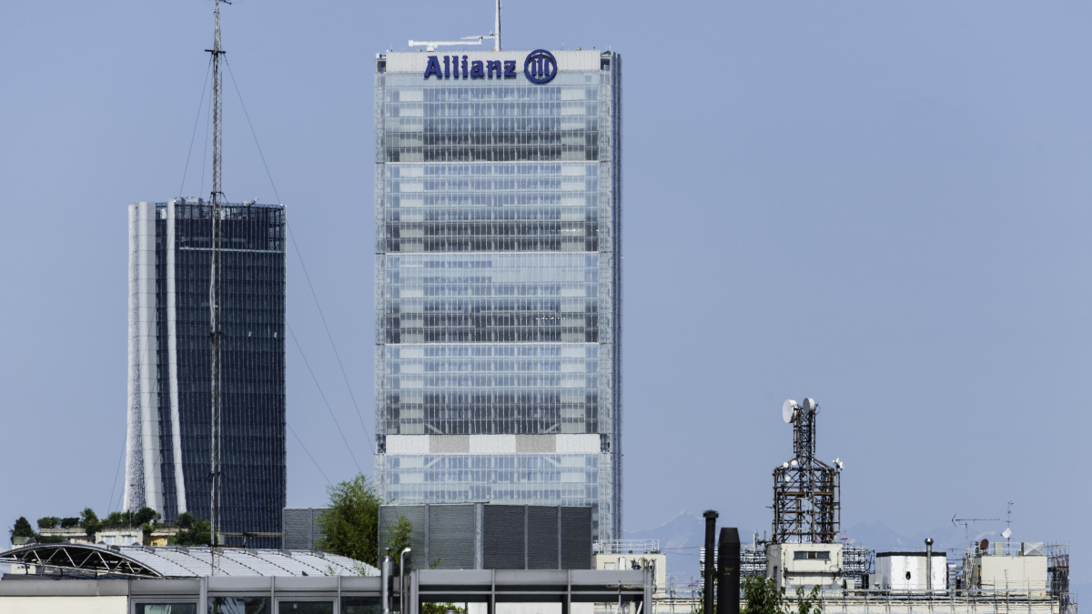 Wolkenkratzer der Allianz in Mailand, Italien. 
