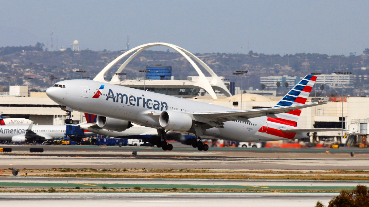 Ein Flugzeug von American Airlines.