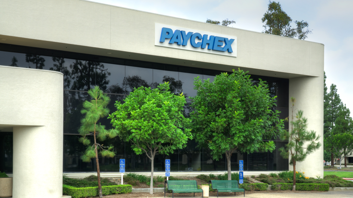 Ein Gebäude der Firma Paychex.