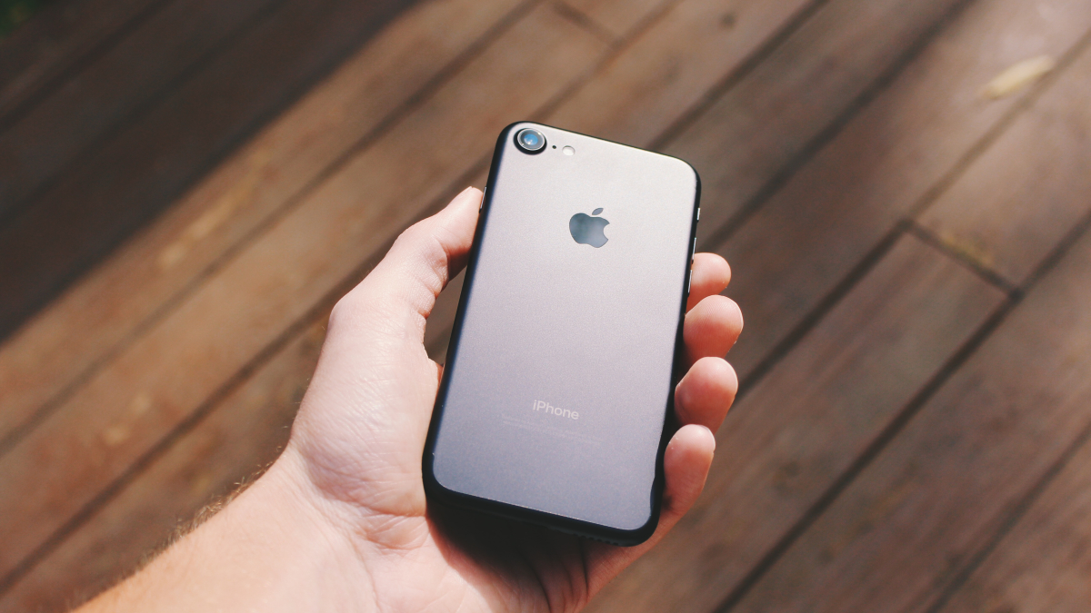 Ein iPhone der Marke Apple.