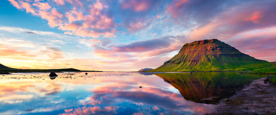 Eine isländische Landschaft (Symbolbild).