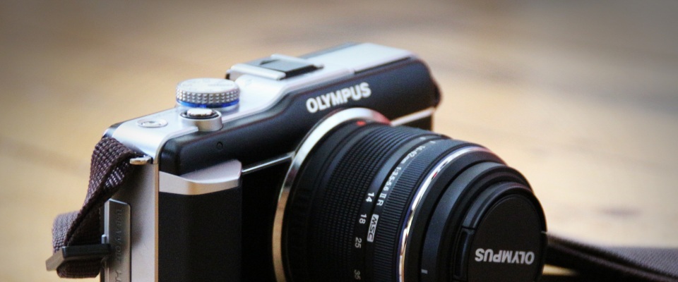 Eine Kamera der japanischen Firma Olympus.