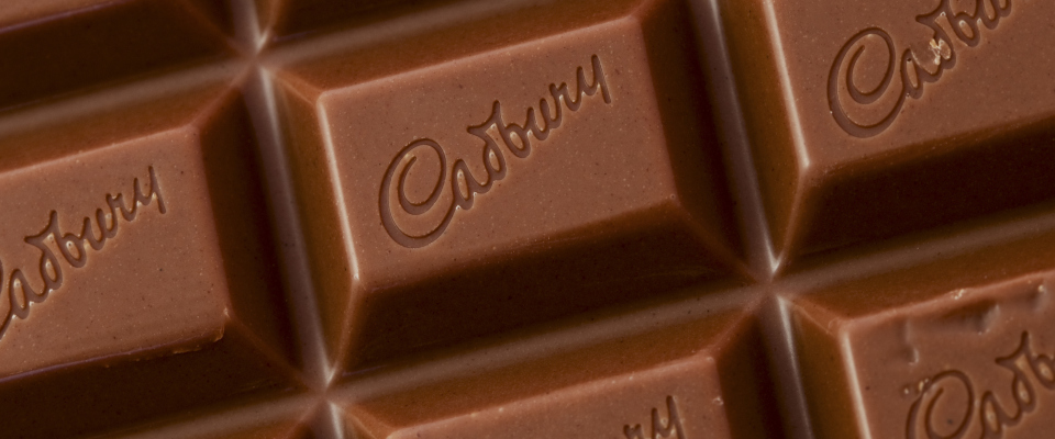 Eine Tafel Schokolade von Cadbury.
