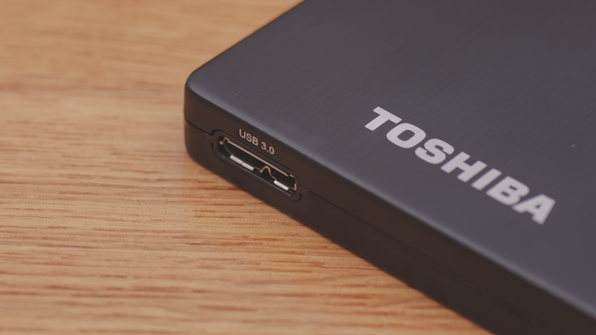 Eine Toshiba-Festplatte. 