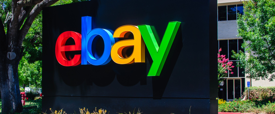Eines der eBay-Firmenschilder auf dem Gelände der Zentrale in San Jose, Kalifornien.