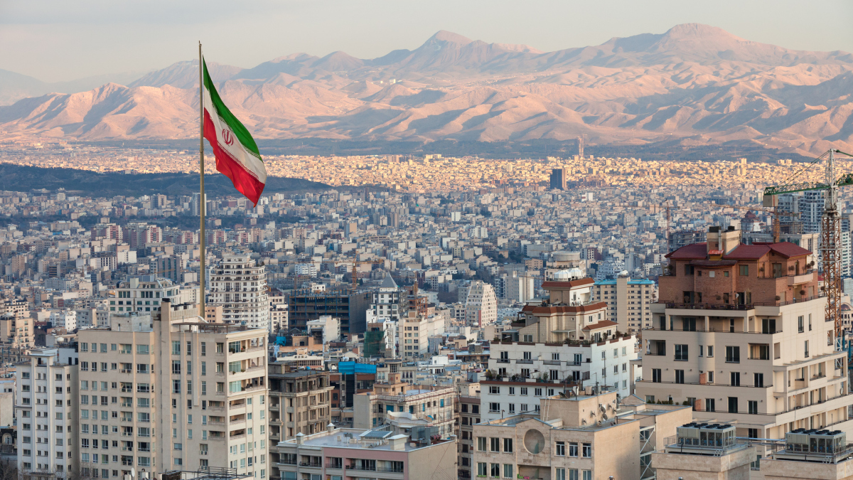 Die Skyline von Teheran der Hauptstadt und größten Stadt des Iran, das sowohl ein politisches als auch kulturelles Zentrum des Landes darstellt.
