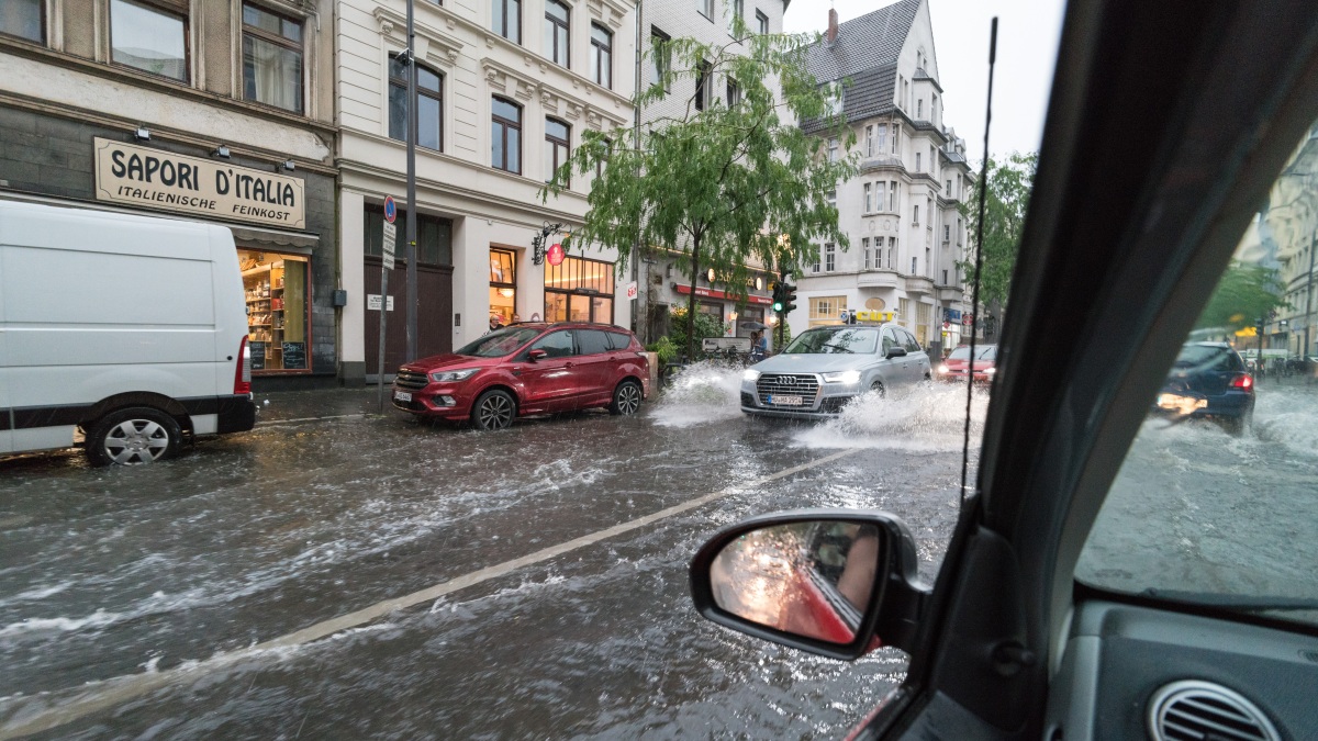 Hochwasser in Köln - ein Fall für Versicherer (Symbolbild).