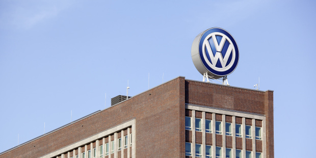 Warum Volkswagen mit Lieferengpässen und schwacher Nachfrage kämpft: 