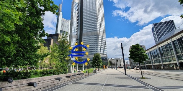 Aktien Frankfurt Ausblick: Stabil - US-Zinssignale dämpfen Nvidia-Euphorie