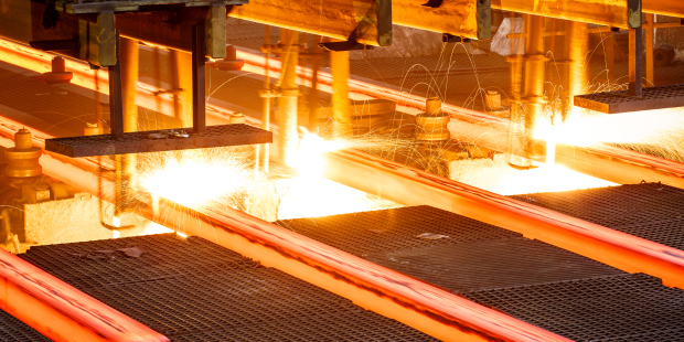 Kretinsky-Firma steigt in Thyssenkrupp- Stahlsparte ein - Kurssprung
