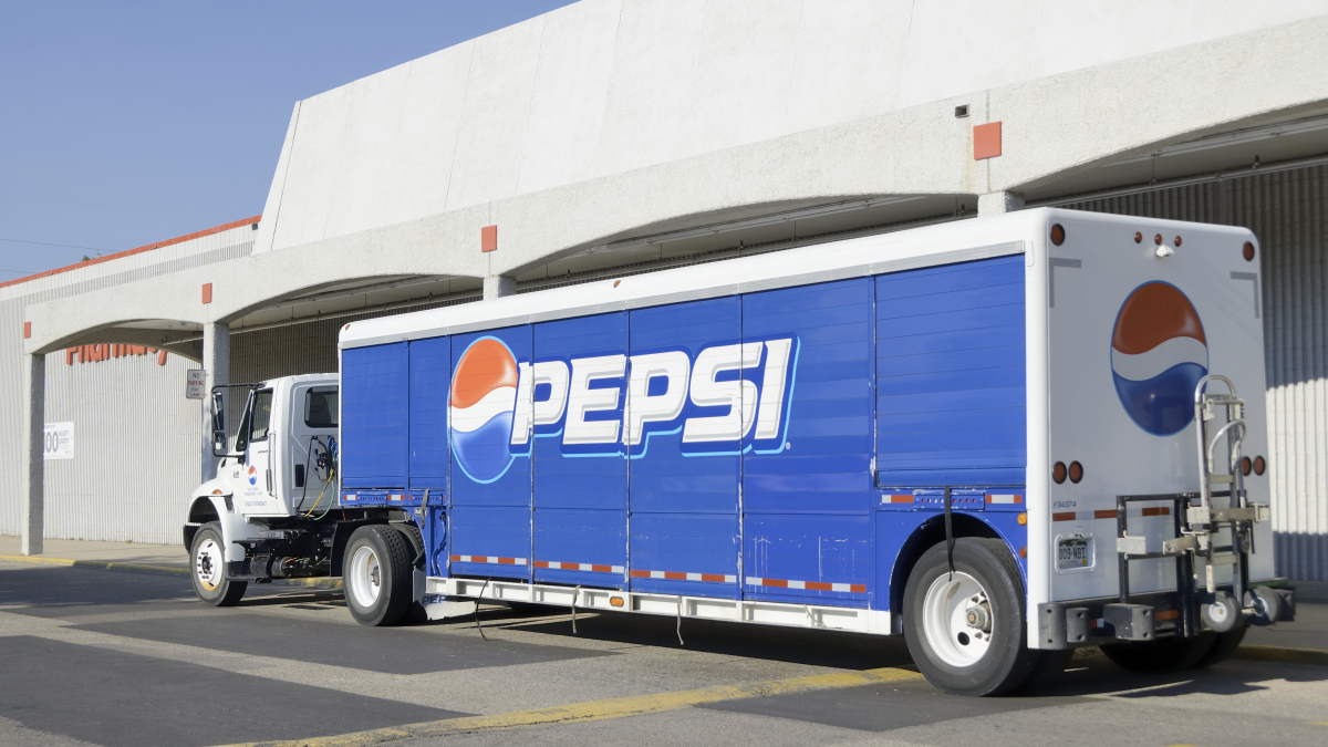 Ein Pepsi-Truck.