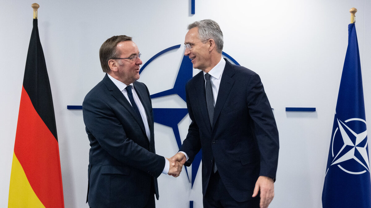 NATO-Generalsekretär Jens Stoltenberg trifft sich am 14. Februar 2024 mit dem deutschen Verteidigungsminister Boris Pistorius.