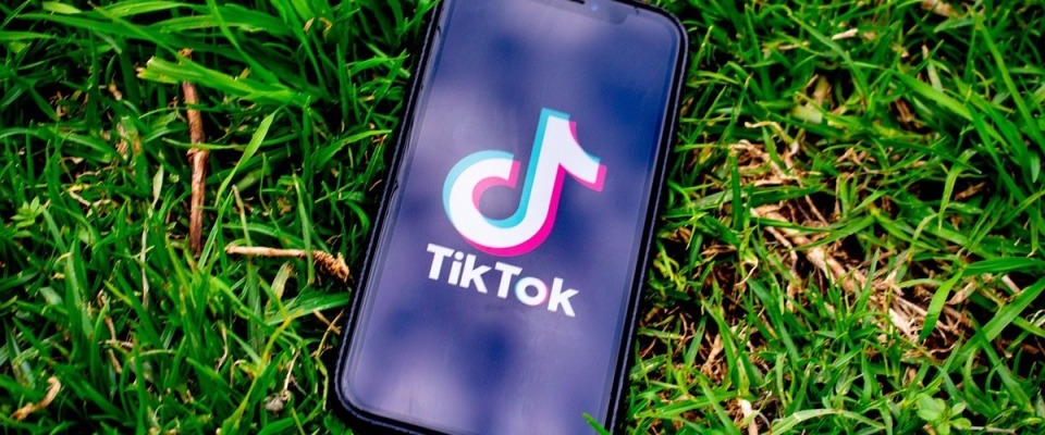 TikTok ist eine beliebte soziale Medienplattform, die es Benutzern ermöglicht, kurze Videos zu erstellen und zu teilen