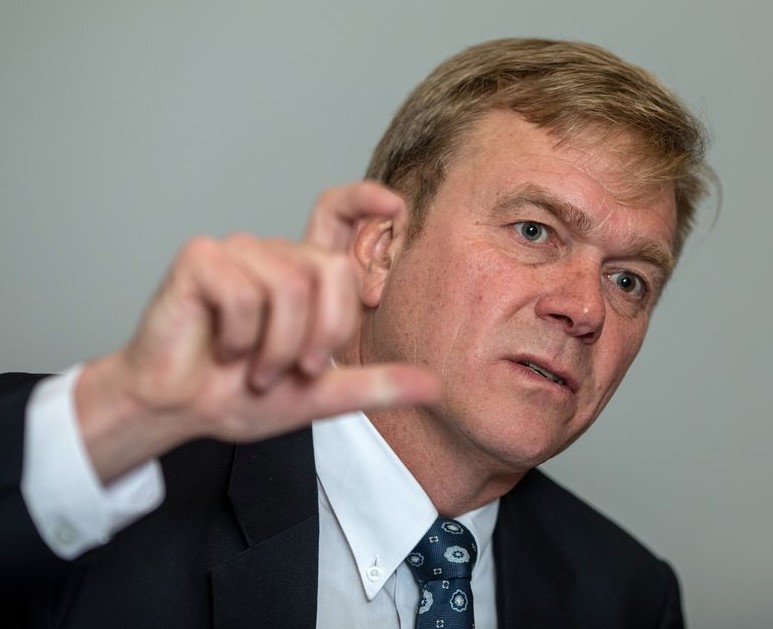 Steinhoff International Holdings N.V. 1219270