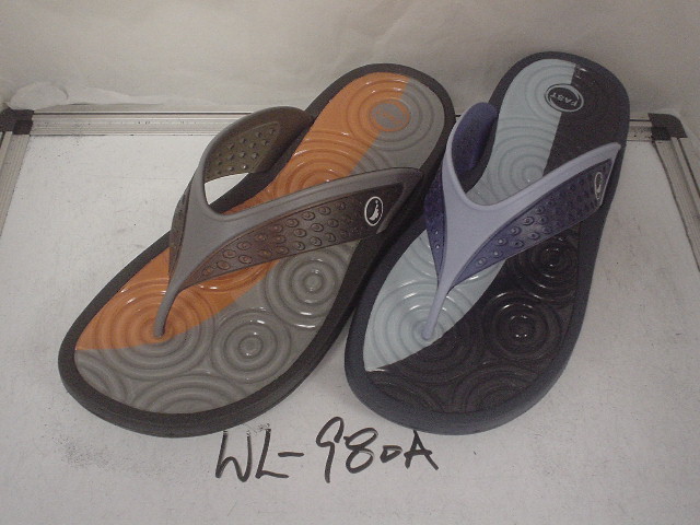 FAST Casualwear AG 757371