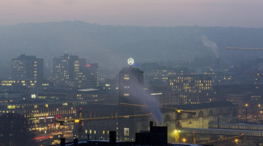 Tesla - Autos, Laster, Speicher und Solardächer 1090591