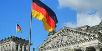 ROUNDUP: Bundestag ringt um günstigere Flugtickets - Streit um Folgen