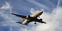 Lufthansa kappt Gewinnausblick: Treibstoffkosten belasten